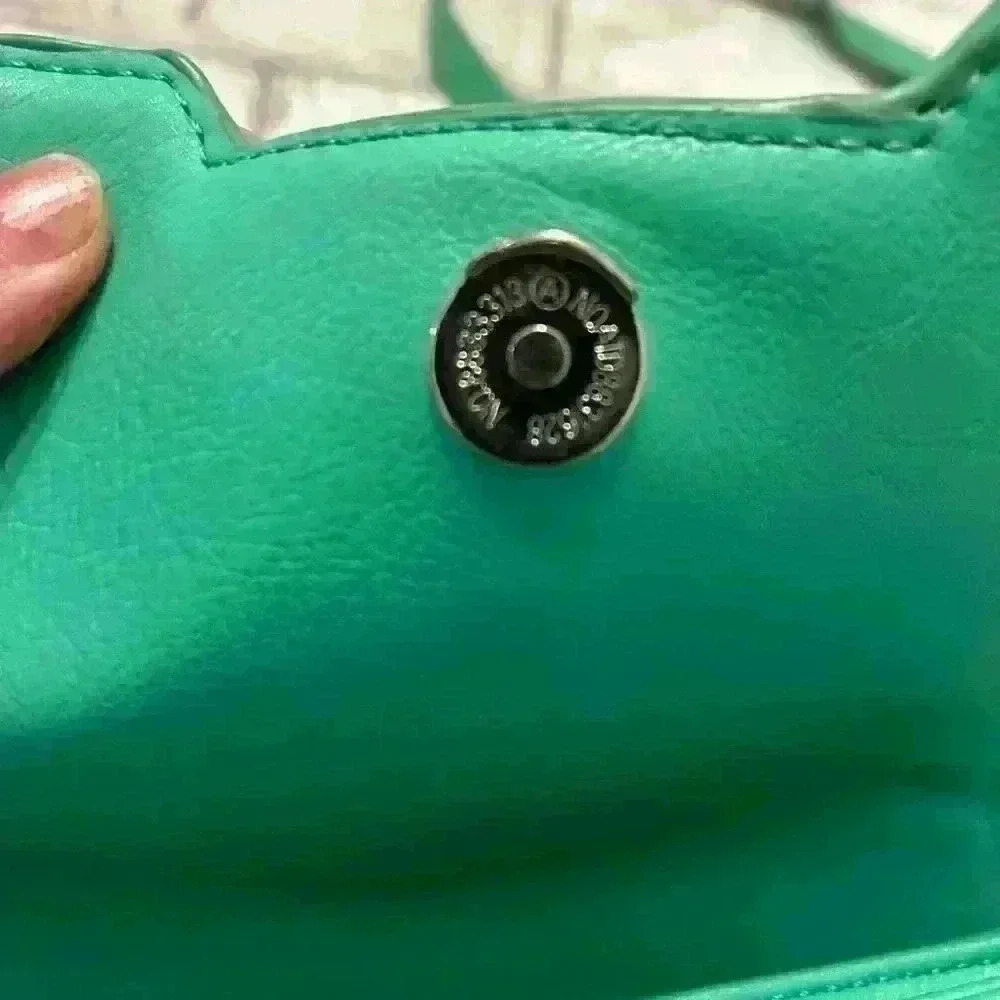 Danielle Nicole Vegan Faux Leather Mint Green Crossbody Bag Purse - Picture 8 of 8